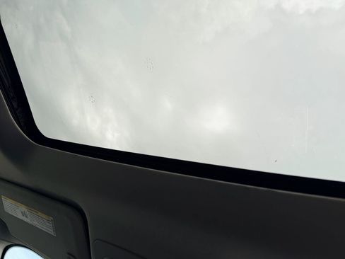 Used 2012 GMC Acadia Denali FWD image 31