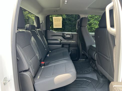 Used 2026 Chevrolet Silverado 1500 Custom w/ Turbomax Blackout Package AWD/4WD image 34