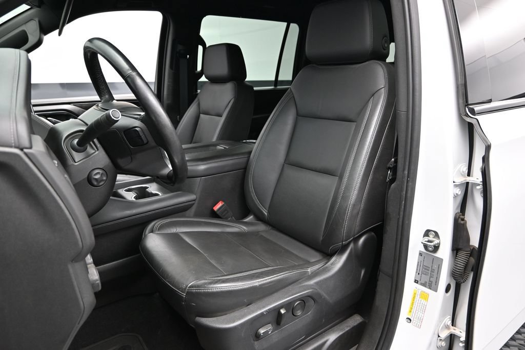Used 2021 Chevrolet Suburban Z71 w/ Z71 Signature Package AWD/4WD image 22