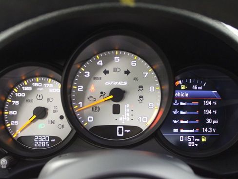 Certified 2025 Porsche 718 Cayman GT4 RS RWD image 25