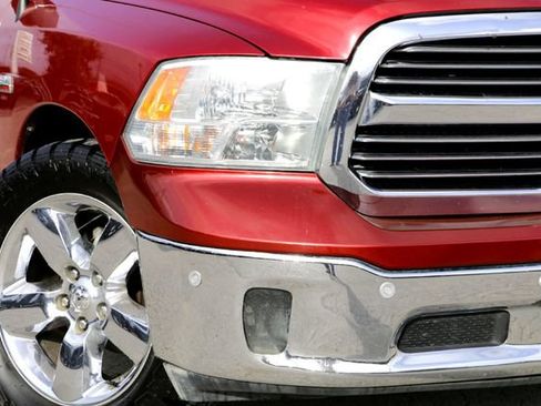 Used 2015 RAM 1500 Lone Star RWD image 3