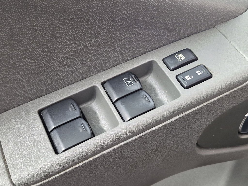 Used 2019 Nissan Frontier SV AWD/4WD image 14