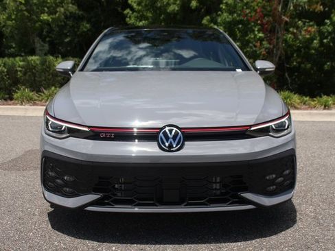 New 2025 Volkswagen GTI SE image 2