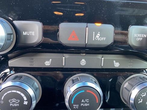New 2026 RAM 1500 Big Horn AWD/4WD image 11