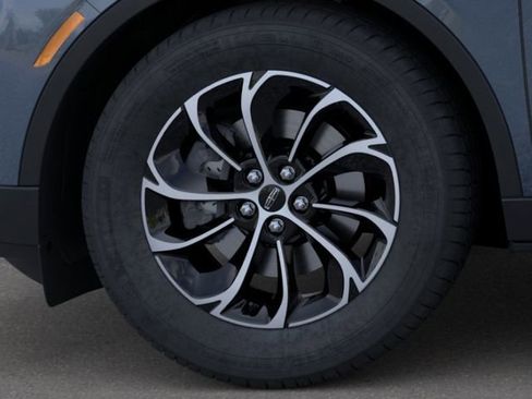 New 2026 Lincoln Nautilus Premier w/ Equipment Group 102A AWD/4WD image 19