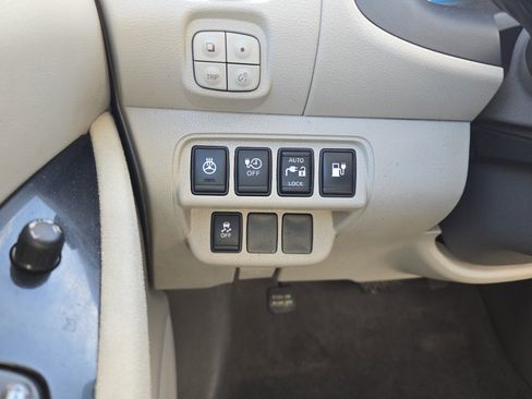 Used 2014 Nissan Leaf SV w/ LED & Quick Charge Package image 29