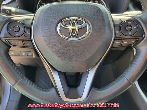 Certified 2022 Toyota RAV4 SE w/ Convenience Package AWD/4WD image 19