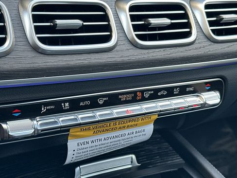 New 2026 Mercedes-Benz GLS 450 4MATIC image 21