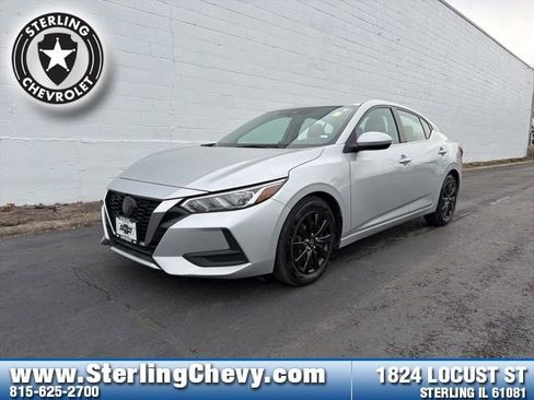 Used 2022 Nissan Sentra S image 1