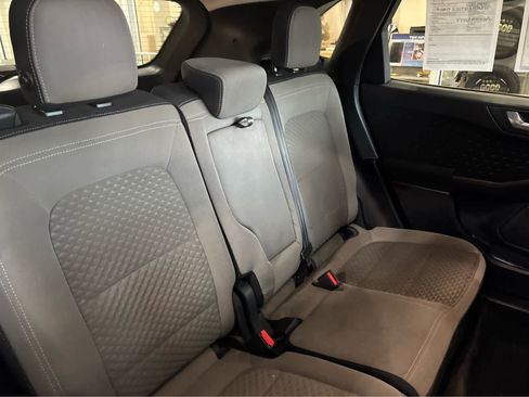 Used 2020 Ford Escape SE image 44