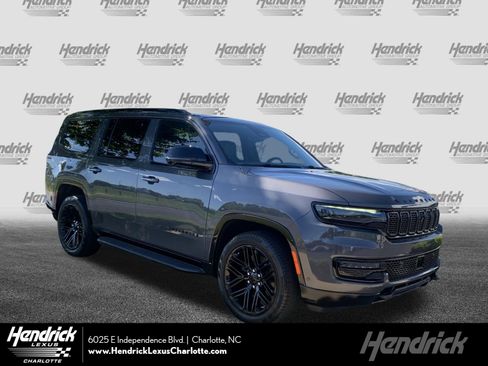 Used 2024 Jeep Wagoneer Series II w/ Convenience Group I RWD image 1