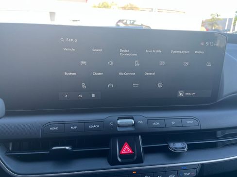 Used 2025 Kia K4 LXS FWD image 20