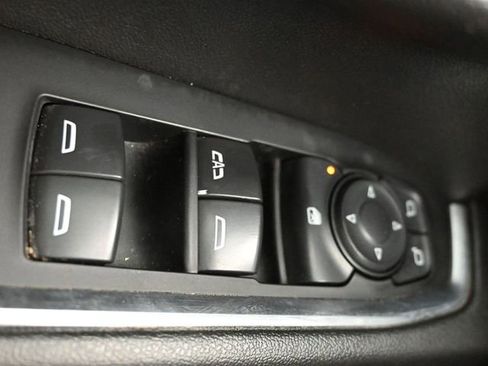 Used 2024 Chevrolet Silverado 2500 LT image 29