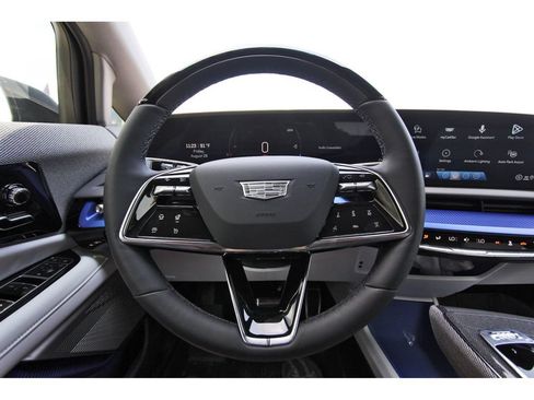 New 2027 Cadillac Optiq Luxury AWD/4WD image 13