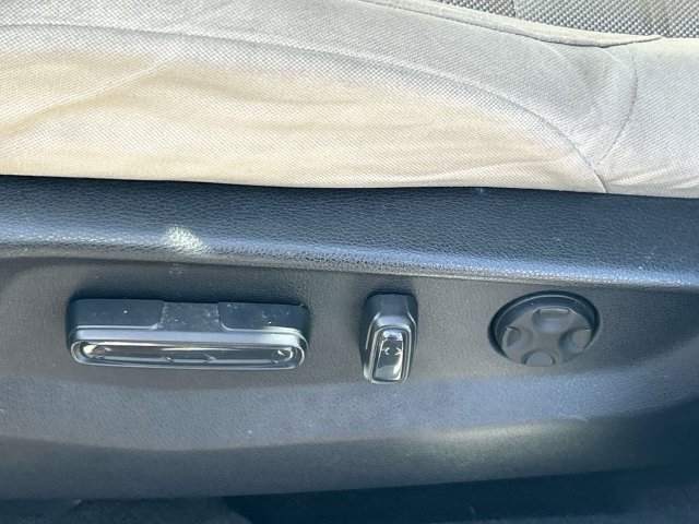 Used 2019 Honda CR-V EX image 27