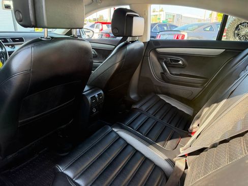 Used 2013 Volkswagen CC Sport FWD image 20