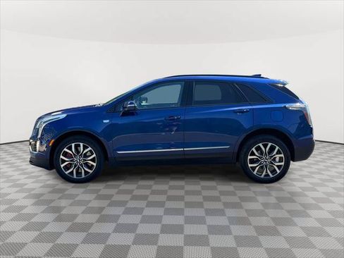 Used 2023 Cadillac XT5 Sportv w/ Platinum Package AWD/4WD image 4