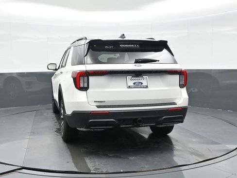 New 2026 Ford Explorer ST-Line w/ Premium Package RWD image 5