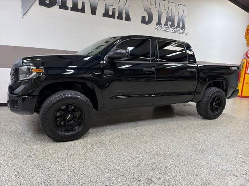 Used 2019 Toyota Tundra SR5 w/ SR5 Upgrade Package image 4