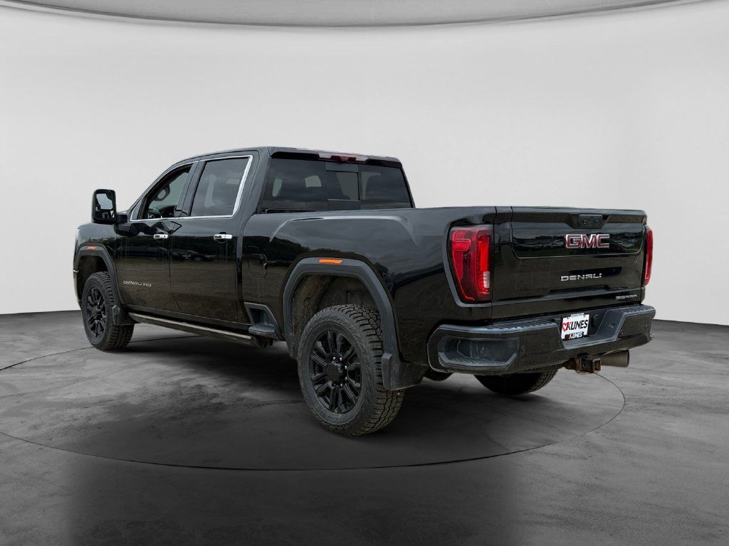 Used 2022 GMC Sierra 2500 Denali w/ Denali Black Diamond Edition AWD/4WD image 8