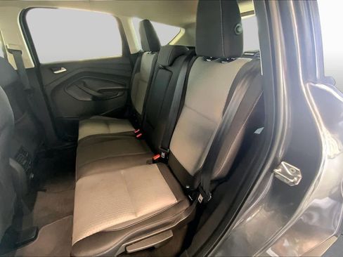 Used 2019 Ford Escape SE FWD image 21