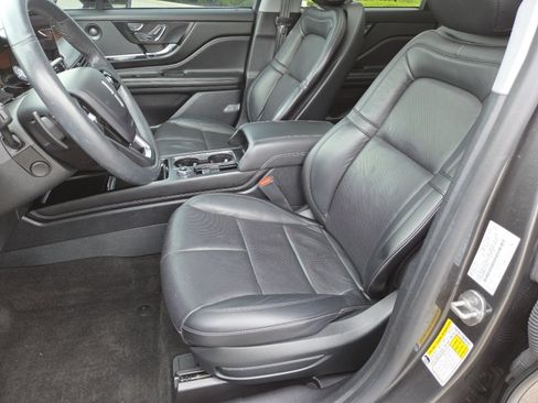 Used 2020 Lincoln Corsair Reserve w/ Equipment Group 201A AWD/4WD image 24