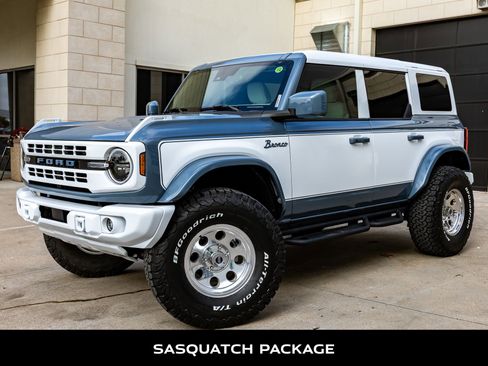 Used 2023 Ford Bronco Heritage Edition image 5