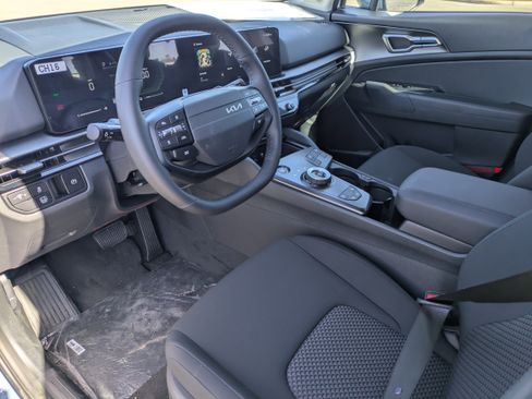 New 2026 Kia Sportage S AWD/4WD image 25