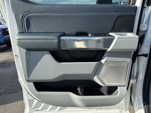 Used 2024 Ford F250 Limited image 31