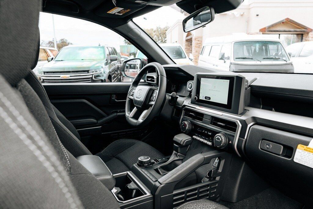 Used 2026 Toyota 4Runner SR5 AWD/4WD image 52