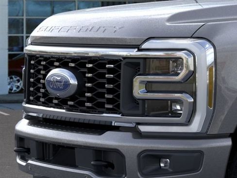 New 2026 Ford F350 Platinum AWD/4WD image 17