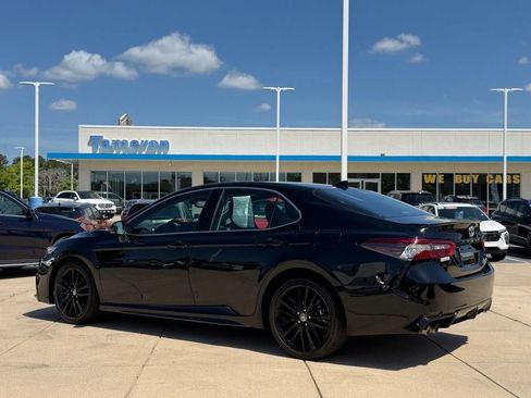 Used 2024 Toyota Camry XSE image 6