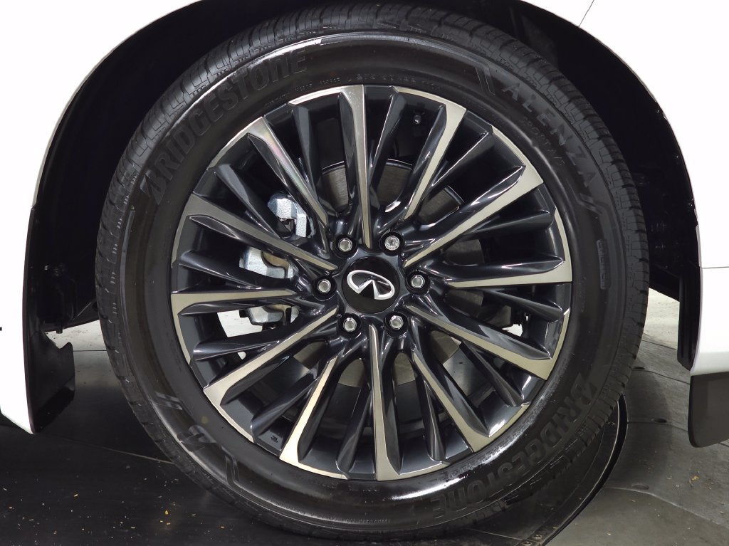 Used 2026 INFINITI QX80 Autograph w/ Premium Cargo Package AWD/4WD image 12