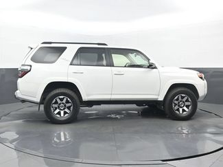 Used 2021 Toyota 4Runner TRD Off-Road Premium w/ Moonroof Package AWD/4WD video 2