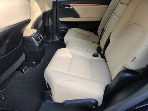 Used 2022 Lexus RX 350L FWD w/ Premium Package image 31