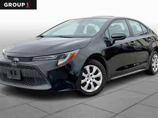 Used 2022 Toyota Corolla LE image 1