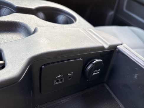 Used 2016 RAM 1500 ST w/ SXT Appearance Group image 16