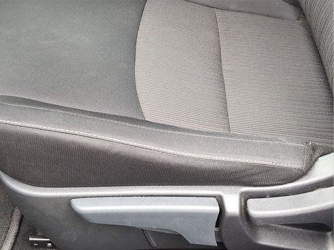 Used 2024 Nissan Sentra SV FWD image 12