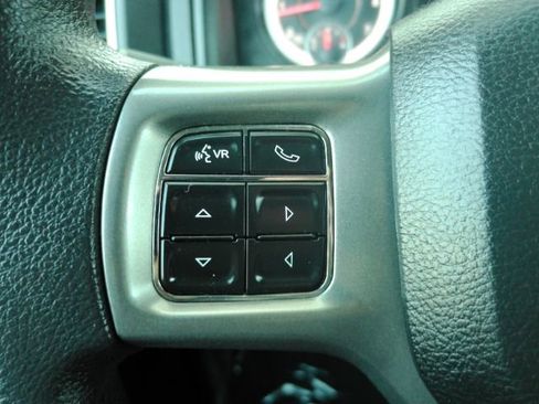 Used 2024 RAM 1500 Classic SLT image 31