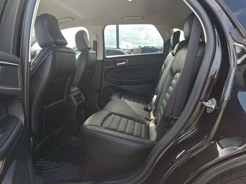 Used 2021 Ford Edge SEL w/ Convenience Package AWD/4WD image 10
