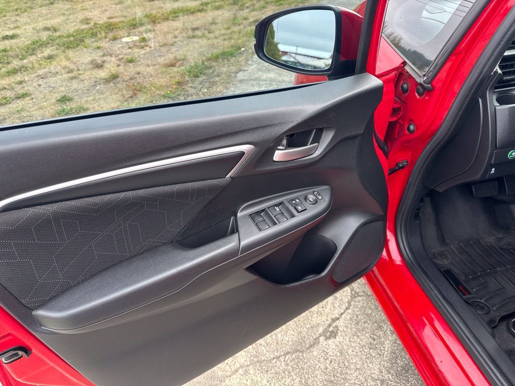 Used 2016 Honda Fit EX image 21