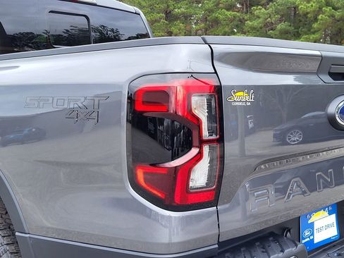 New 2025 Ford Ranger XLT w/ Equipment Group 301A High image 11