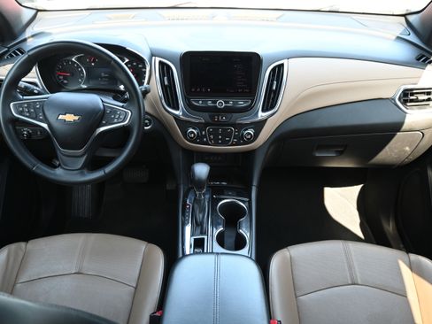 Used 2023 Chevrolet Equinox Premier FWD image 26