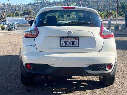 Used 2015 Nissan Juke S image 7