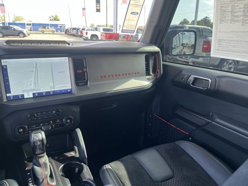 Used 2024 Ford Bronco Raptor AWD/4WD image 31