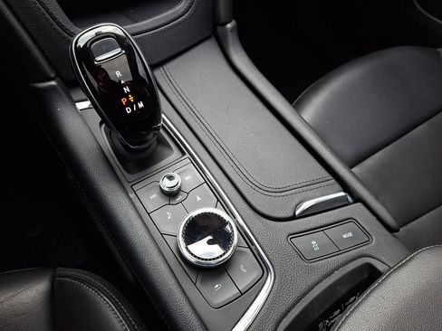 Used 2021 Cadillac XT6 Sport image 17