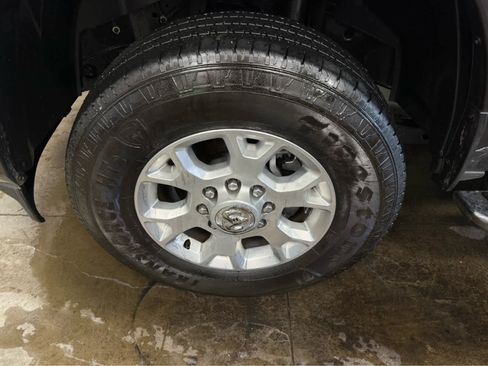 Used 2024 RAM 2500 Laramie image 36