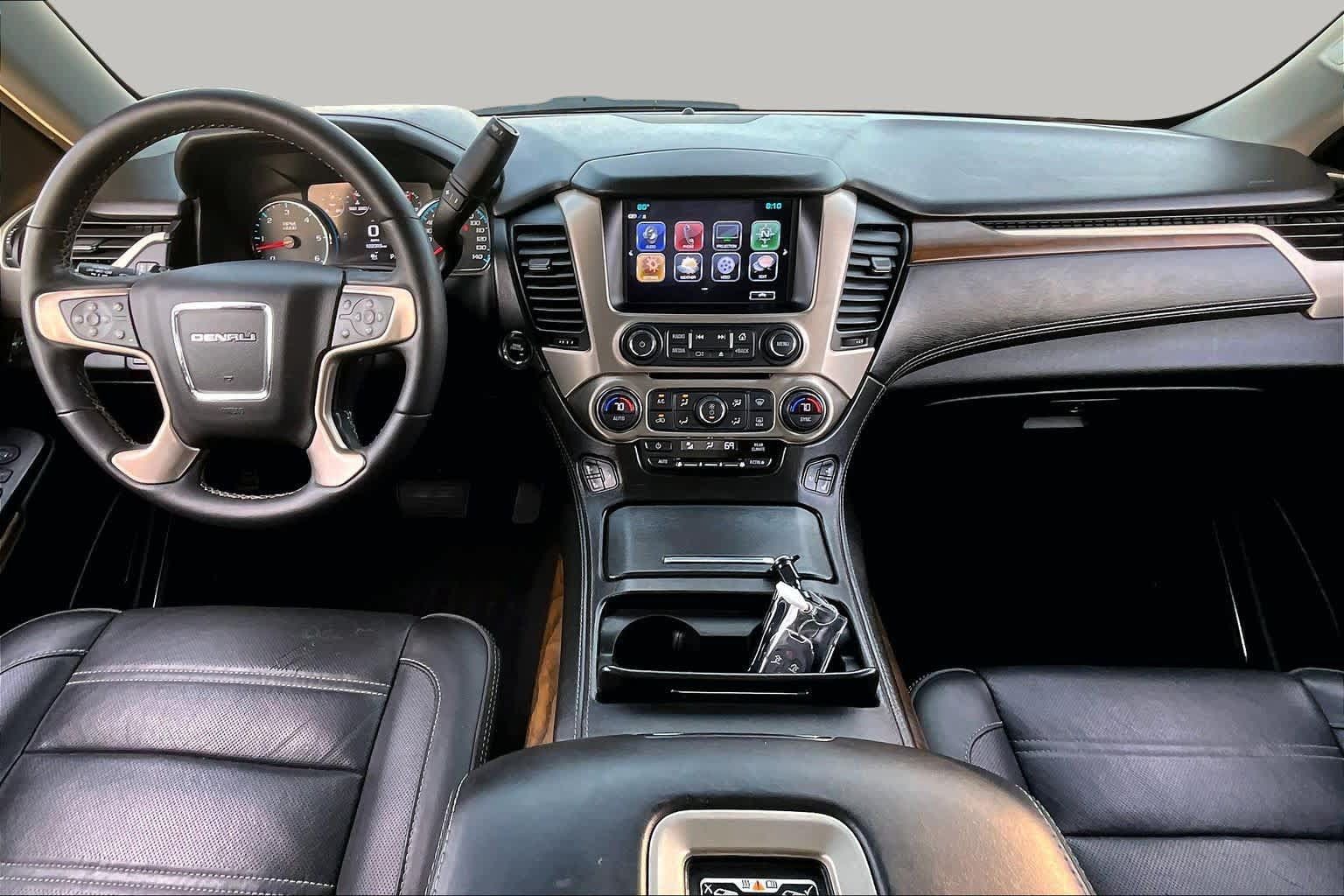 Used 2019 GMC Yukon Denali w/ Denali Ultimate Package RWD image 16