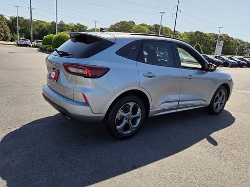 Used 2023 Ford Escape ST-Line w/ Tech Pack #1 image 11
