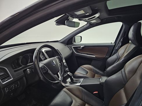 Used 2015 Volvo XC60 T5 image 6